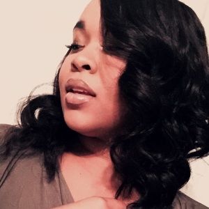 Meet your Posher, Imani